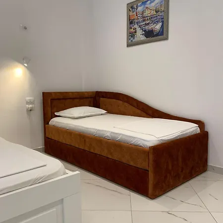 Guest house Rea Ksamil